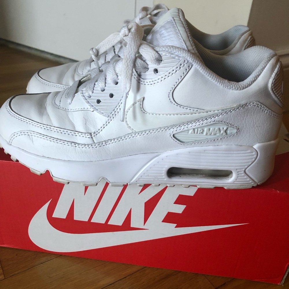 White Airmax 👟